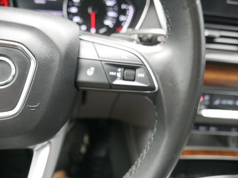 Used 2023 Audi Q5 2.0T Premium w/ Convenience Package AWD/4WD image 38