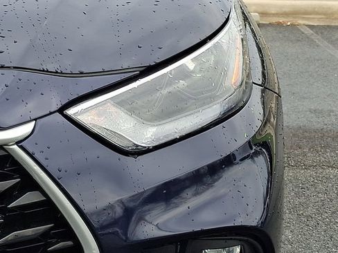 Used 2024 Toyota Highlander XLE image 10