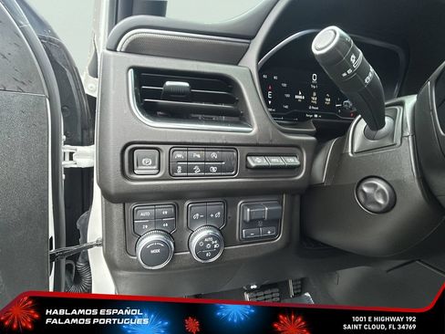 Certified 2024 GMC Yukon XL AT4 w/ Technology Package AWD/4WD image 17