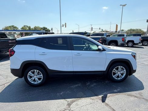 Certified 2023 GMC Terrain SLE FWD image 13