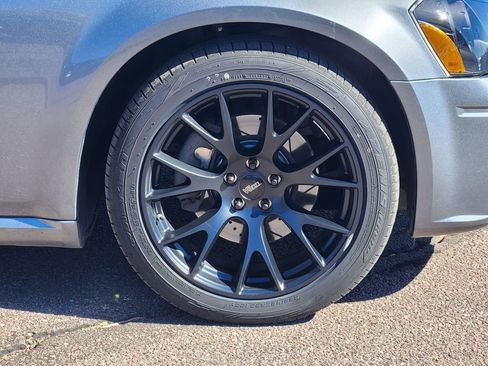 Used 2006 Dodge Magnum R/T image 29