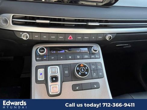 New 2025 Hyundai Palisade SEL image 23