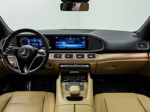 Used 2024 Mercedes-Benz GLE 450 4MATIC image 16