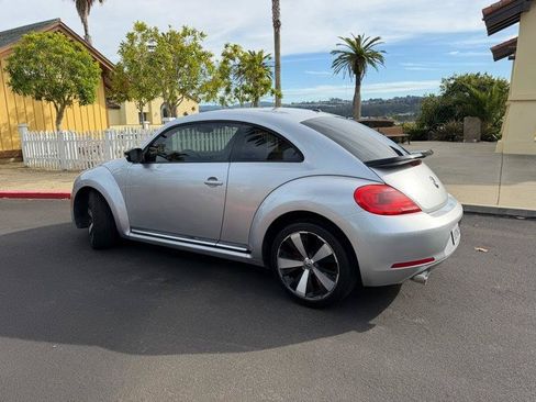 Used 2012 Volkswagen Beetle 2.0T FWD image 6
