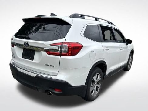 Used 2024 Subaru Ascent Premium w/ Convenience Package AWD/4WD image 2