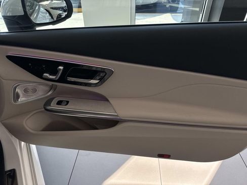 Used 2024 Mercedes-Benz CLE 300 4MATIC Coupe image 14