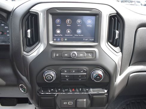 Used 2025 Chevrolet Silverado 1500 W/T image 14