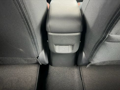 New 2025 Nissan Versa SR w/ Trunk Package image 20