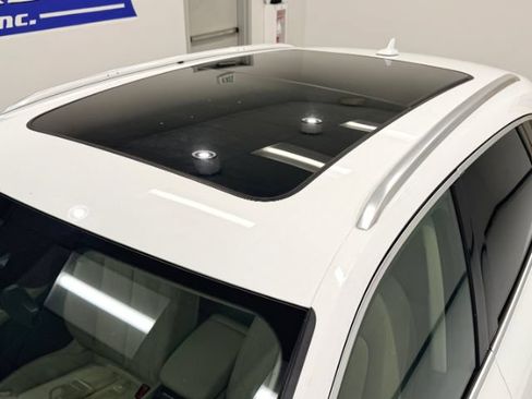 Used 2018 Audi Q5 Prestige AWD/4WD image 14