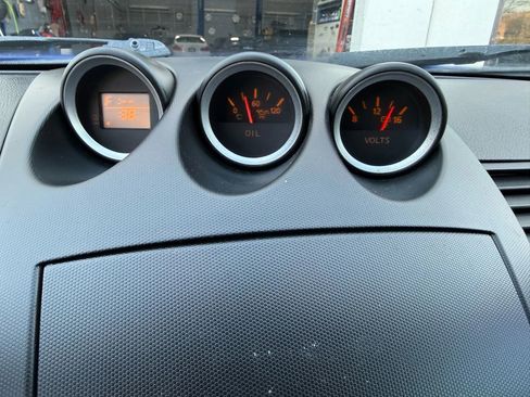 Used 2004 Nissan 350Z Performance w/ Aerodynamics Pkg image 26