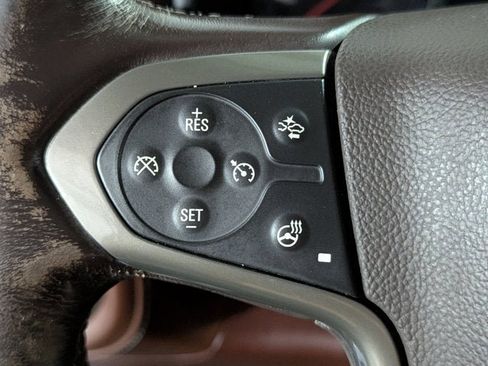 Used 2018 Chevrolet Silverado 3500 High Country image 31