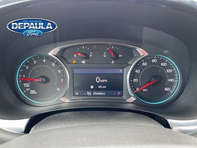 Used 2023 Chevrolet Traverse LT
