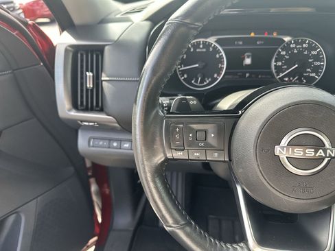 Certified 2023 Nissan Pathfinder SL image 22