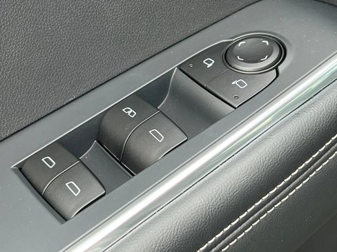 New 2026 GMC Acadia Elevation w/ Black Edition AWD/4WD image 16