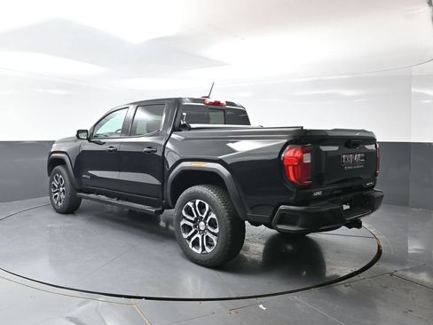 Used 2024 GMC Canyon AT4 w/ Canyon Safety Plus Package AWD/4WD image 11