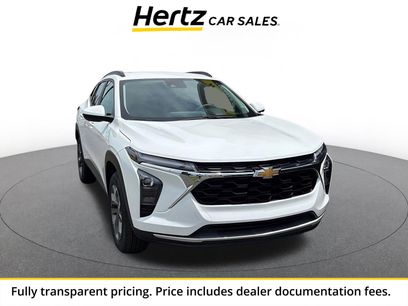 Used 2025 Chevrolet Trax LT