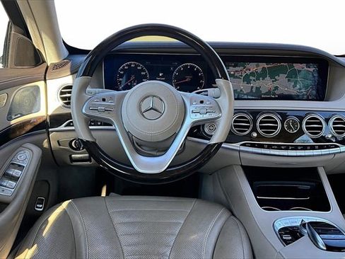 Certified 2020 Mercedes-Benz S 560 4MATIC Sedan image 11