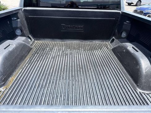 Used 2024 GMC Sierra 1500 SLE RWD image 6