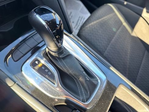 Used 2018 Buick Regal Preferred w/ Driver Confidence Package #1 image 22