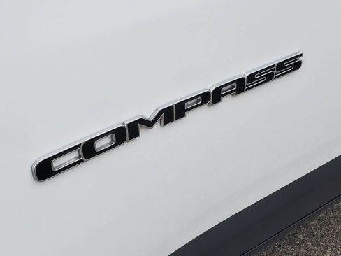 Used 2024 Jeep Compass Limited AWD/4WD image 27
