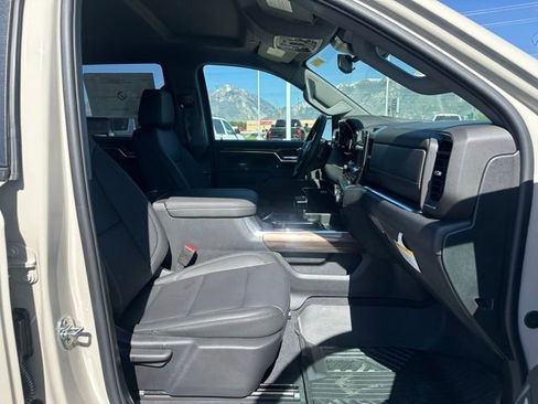 New 2026 Chevrolet Silverado 1500 RST w/ RST All Star Premium Package AWD/4WD image 17