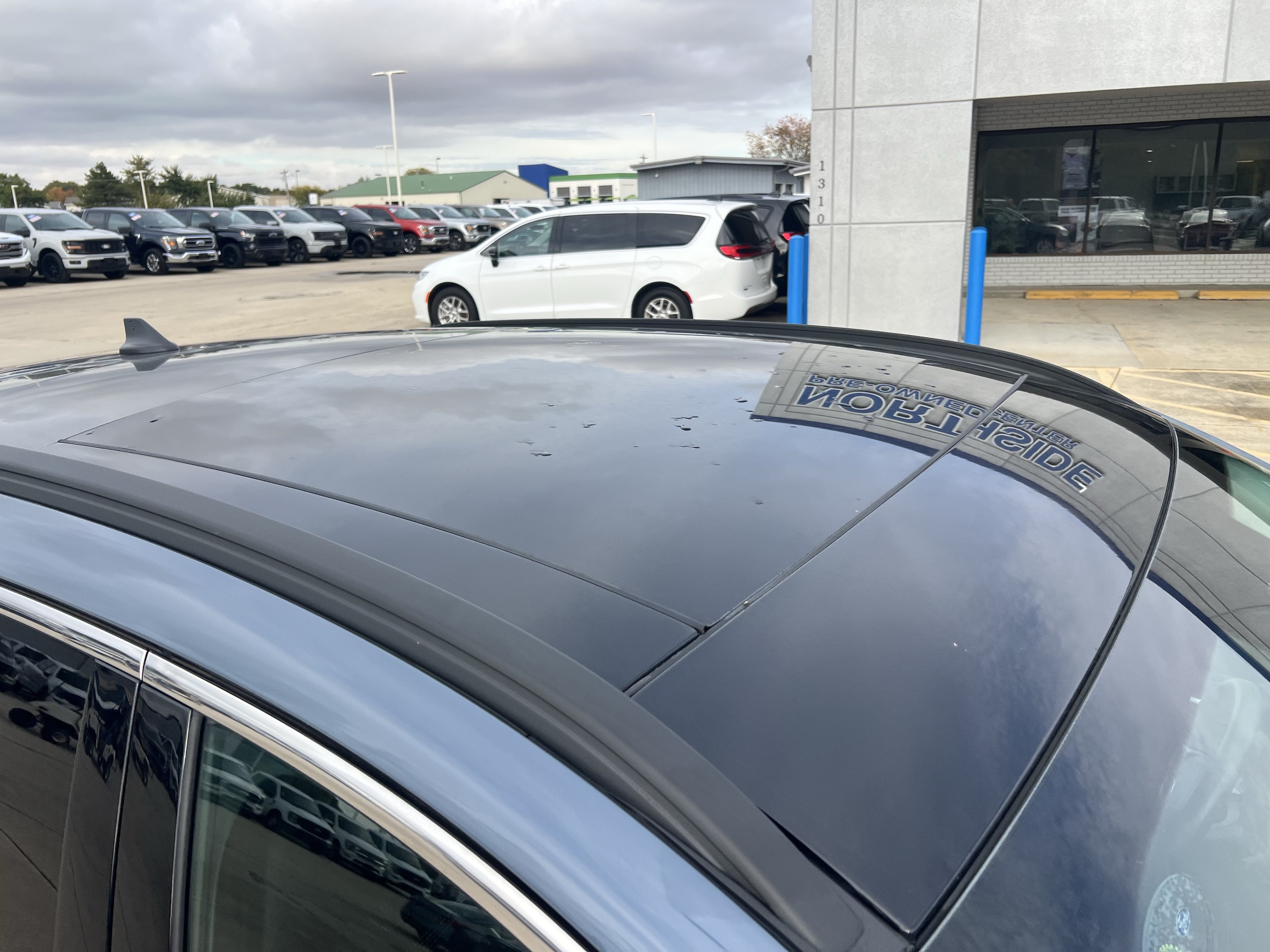 Used 2024 Ford Escape Active w/ Tech Pack #2 FWD image 3