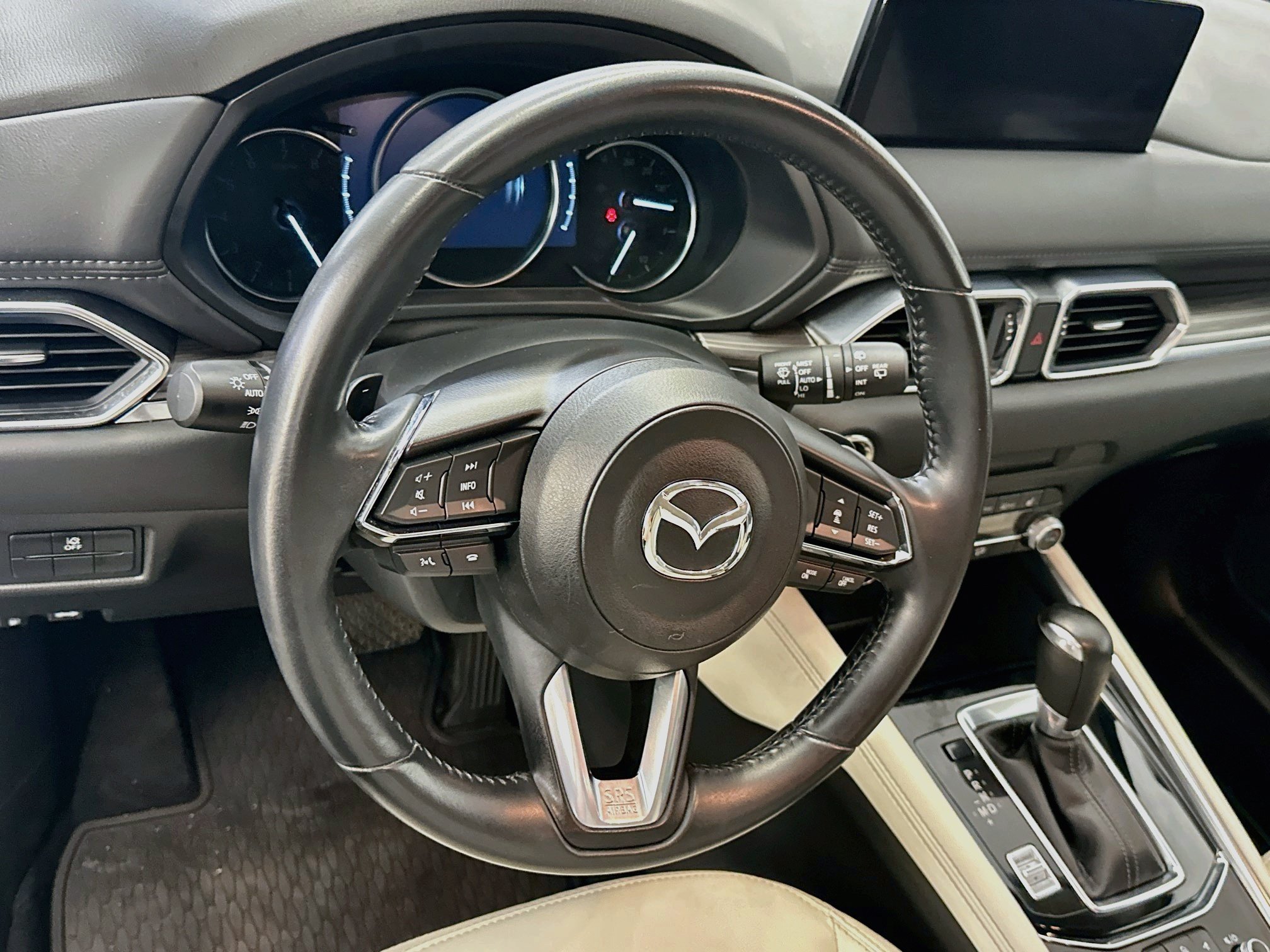 Used 2023 MAZDA CX-5 AWD 2.5 S w/ Premium Package image 18