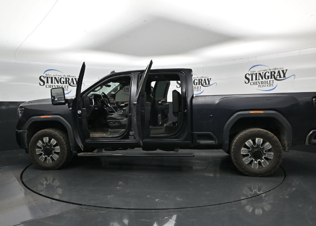 Used 2024 GMC Sierra 2500 Denali w/ Denali Reserve Package AWD/4WD image 37