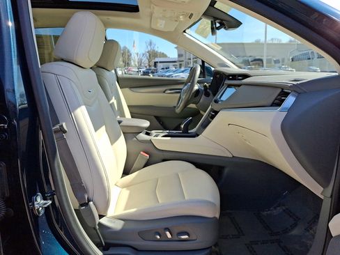 Certified 2024 Cadillac XT5 Premium Luxury image 20