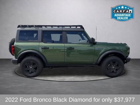 Used 2022 Ford Bronco Black Diamond image 2