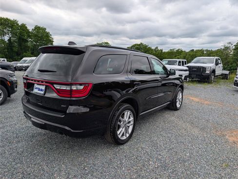 Used 2024 Dodge Durango GT AWD/4WD image 5