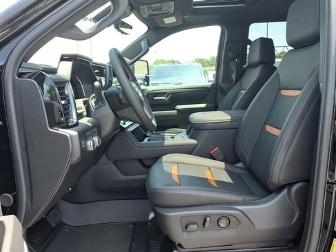 New 2026 GMC Sierra 2500 AT4 w/ Max Trailering Package AWD/4WD image 12