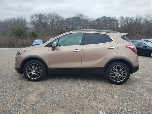 Used 2019 Buick Encore Sport Touring image 7