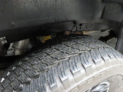 Used 2024 Ford F250 Platinum image 43