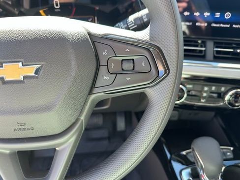 New 2026 Chevrolet Trax LT FWD image 5