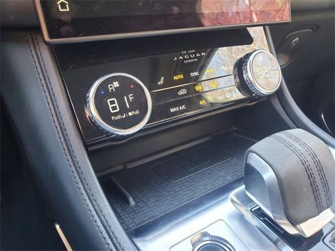 Used 2021 Jaguar F-PACE S image 31