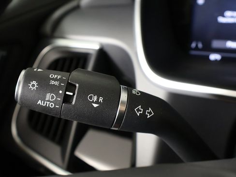 Used 2023 Jaguar I-PACE HSE image 44