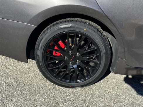 Used 2023 Toyota Camry SE image 8