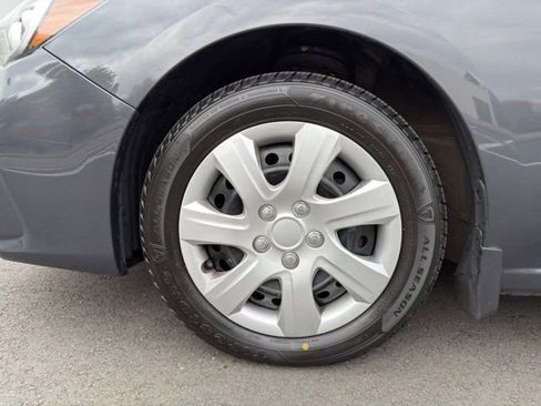 Used 2018 Subaru Impreza 2.0i AWD/4WD image 22