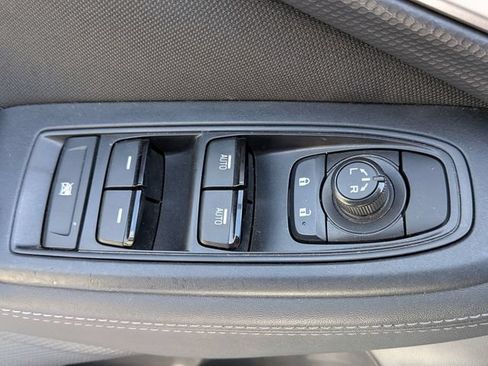 Used 2023 Subaru Forester Premium AWD/4WD image 12
