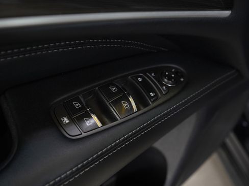 Used 2016 INFINITI QX60 Base image 22