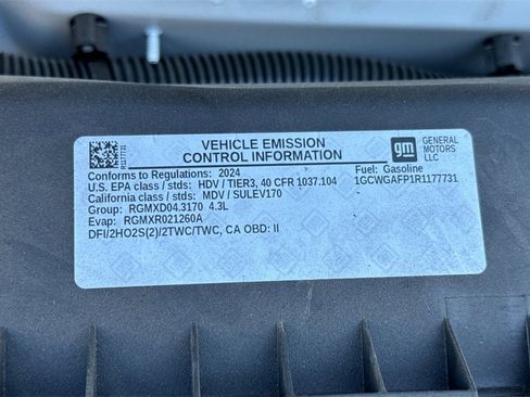 Used 2024 Chevrolet Express 2500 w/ Driver Convenience Package image 36