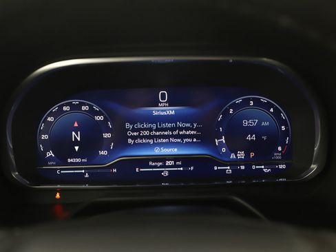 Used 2023 Chevrolet Suburban Premier image 29