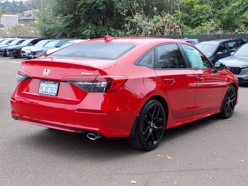 Used 2024 Honda Civic Sport image 4