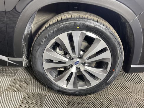 Used 2019 Subaru Ascent Touring image 8