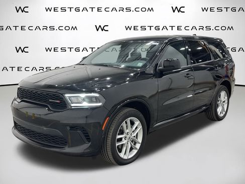 Used 2024 Dodge Durango GT image 1