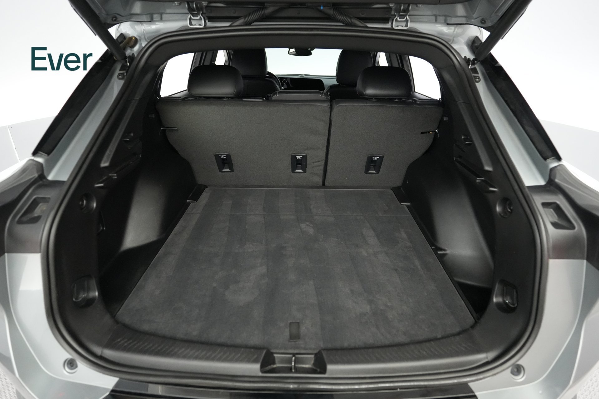 Used 2024 Chevrolet Equinox EV RS FWD image 8