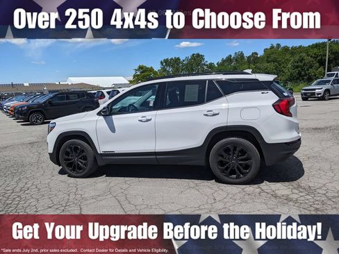 Used 2021 GMC Terrain SLT w/ Elevation Edition AWD/4WD image 4