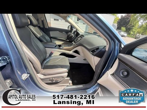Used 2019 Lincoln Nautilus Reserve AWD/4WD image 25