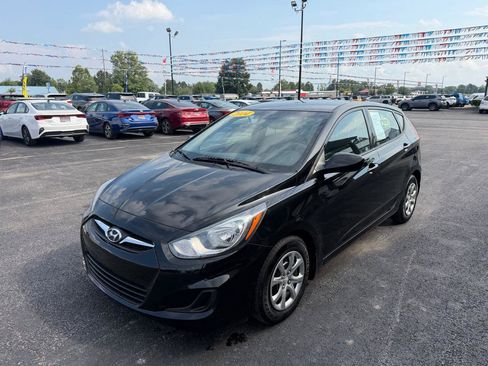 Used 2014 Hyundai Accent GS FWD image 9